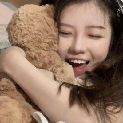 尤莉亚老师的红线